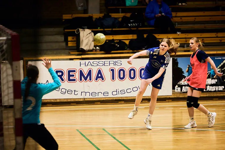 Kampdag i hallen, billede 2 af 19