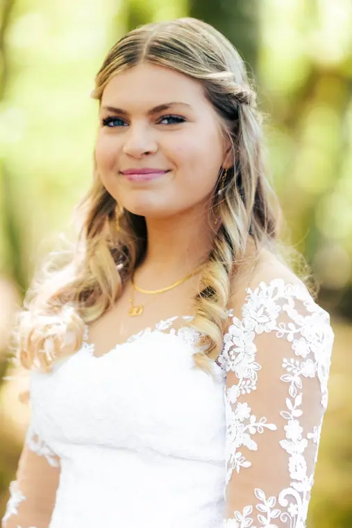 Konfirmation med sort hest, billede 13 af 28